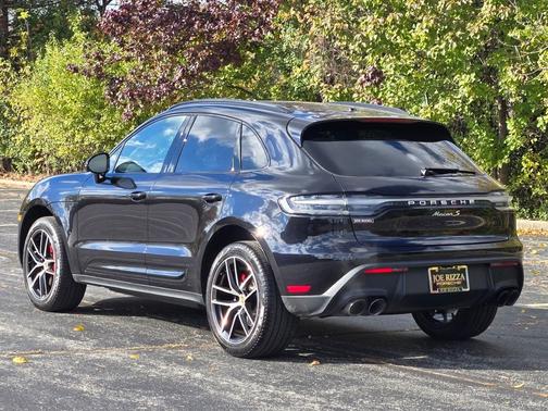 2024 Porsche Macan S