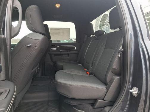 2026 RAM 2500 Big Horn Crew Cab 4x4 6'4' Box