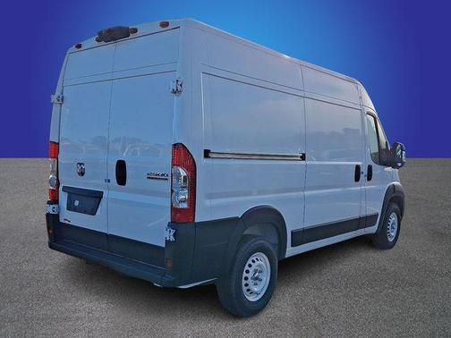2024 RAM ProMaster 2500 Tradesman