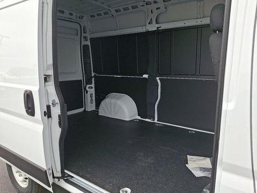 2024 RAM ProMaster 2500 Tradesman
