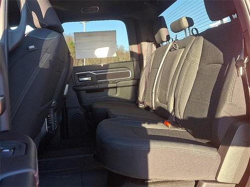 2026 RAM 3500 Big Horn Crew Cab 4x4 8' Box