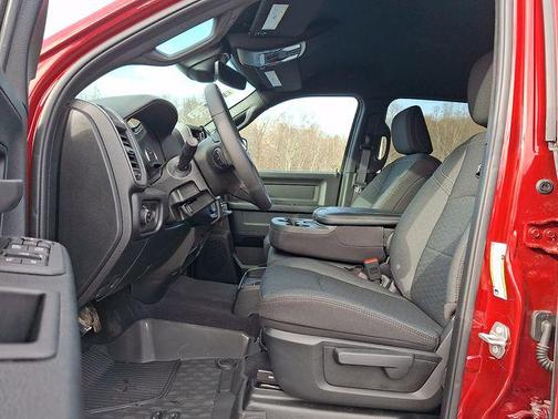 2026 RAM 2500 Black Express Crew Cab 4x4 6'4' Box