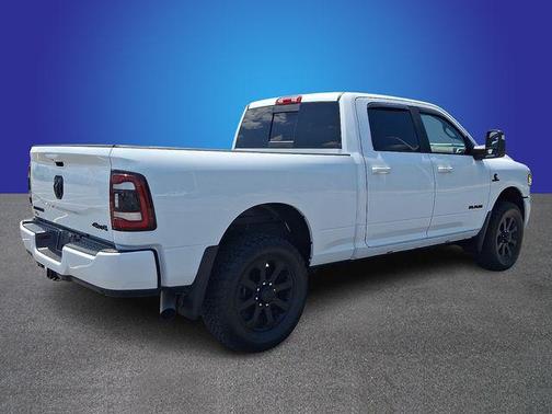 Bright White Clearcoat 2024 RAM 2500 Laramie Crew Cab 4x4 6'4' Box