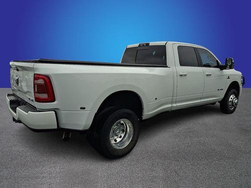 Bright White Clearcoat 2024 RAM 3500 Laramie Crew Cab 4x4 8' Box