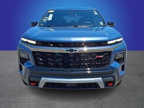 Lakeshore Blue Metallic 2025 Chevrolet Traverse AWD Z71