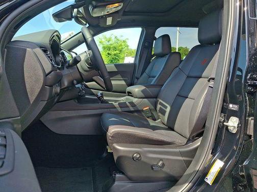 DB Black Clearcoat 2026 Dodge Durango GT Plus