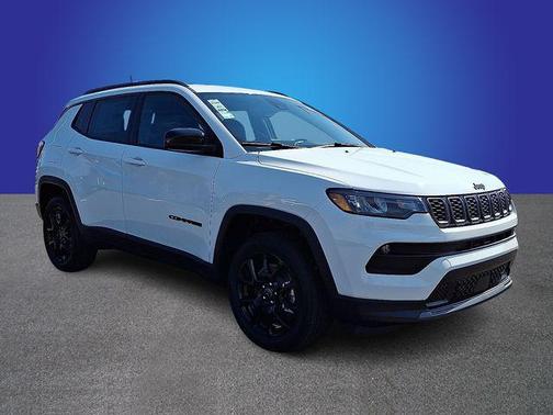 Bright White Clearcoat 2026 Jeep Compass Latitude