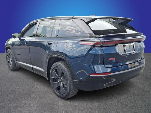 Fathom Blue Pearlcoat 2024 Jeep Wagoneer S Launch Edition