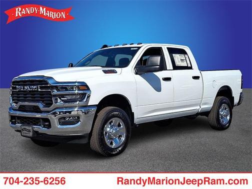 2026 RAM 2500 Tradesman Crew Cab 4x4 6'4' Box