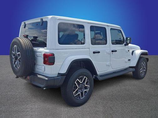 2025 Jeep Wrangler 4-Door Sahara 4x4