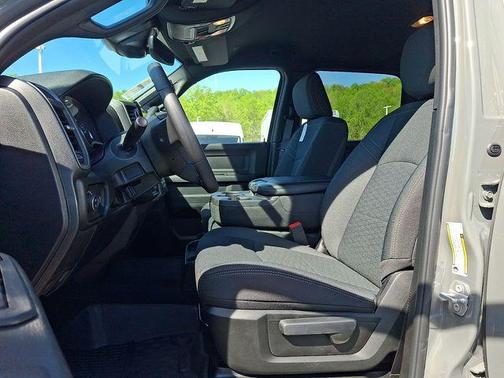 Ceramic White 2026 RAM 3500 Tradesman Crew Cab 4x4 8' Box