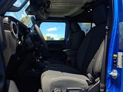 Hydro Blue Pearlcoat 2025 Jeep Wrangler Sport S