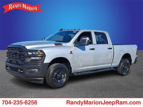 2026 RAM 2500 Tradesman Crew Cab 4x2 6'4' Box