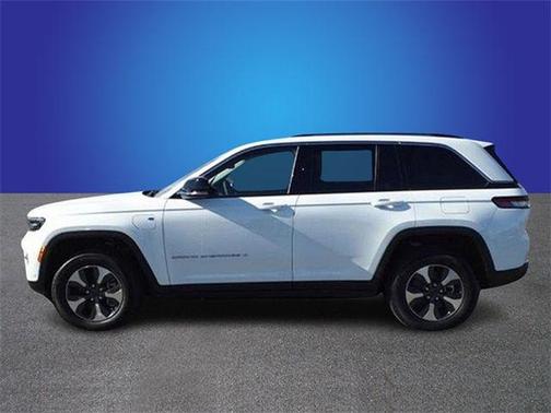 Bright White Clearcoat 2022 Jeep Grand Cherokee 4xe Base