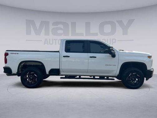 Summit White 2021 Chevrolet Silverado 2500 Custom