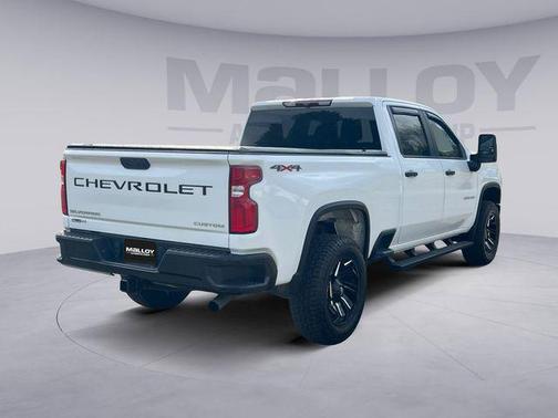 Summit White 2021 Chevrolet Silverado 2500 Custom