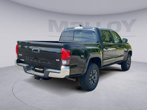 Black 2023 Toyota Tacoma SR5