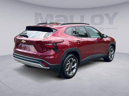 Crimson Metallic 2025 Chevrolet Trax LT