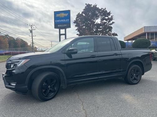 2022 Honda Ridgeline Black