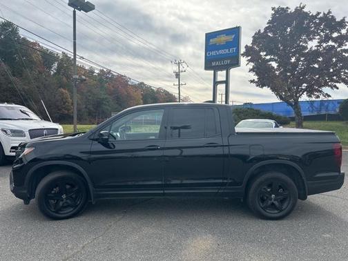 2022 Honda Ridgeline Black