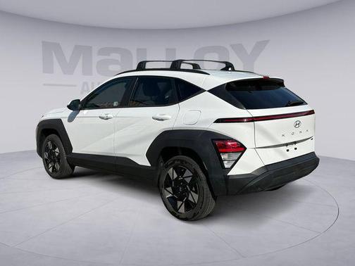 Atlas White 2024 Hyundai KONA SEL