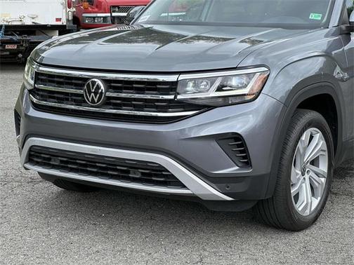 2022 Volkswagen Atlas 3.6L SE w/Technology