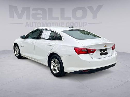 Summit White 2022 Chevrolet Malibu 1LS