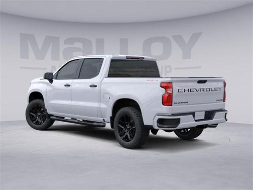 2024 Chevrolet Silverado 1500 Custom
