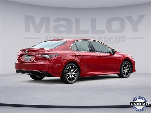2023 Toyota Camry Hybrid XLE
