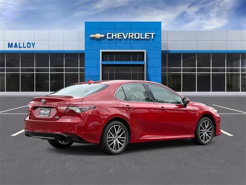 2023 Toyota Camry Hybrid XLE