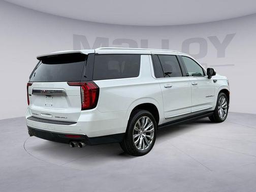 White Frost Tricoat 2021 GMC Yukon XL Denali