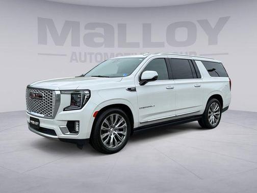 White Frost Tricoat 2021 GMC Yukon XL Denali