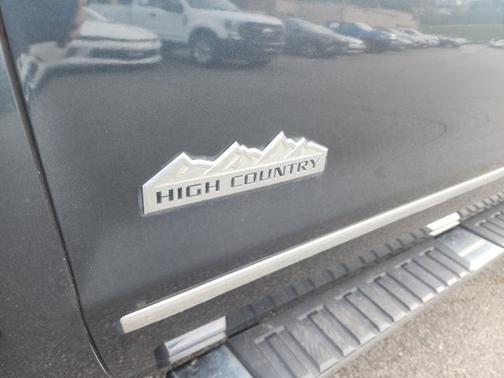 2019 Chevrolet Silverado 2500 High Country