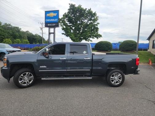 2019 Chevrolet Silverado 2500 High Country