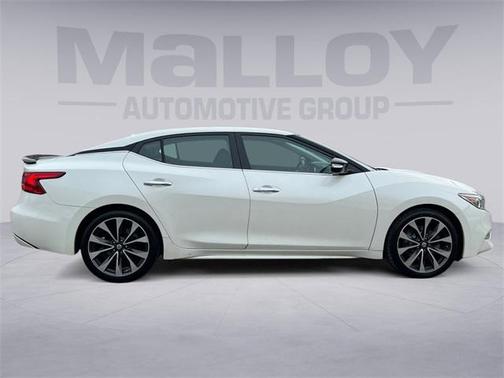 2016 Nissan Maxima 3.5 SR