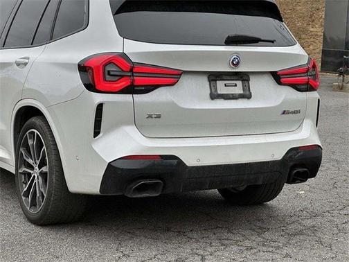 2023 BMW X3 M40i