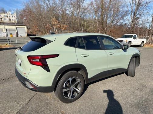 2024 Chevrolet Trax FWD 1RS