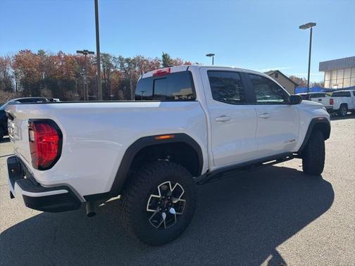 2024 GMC Canyon AT4X