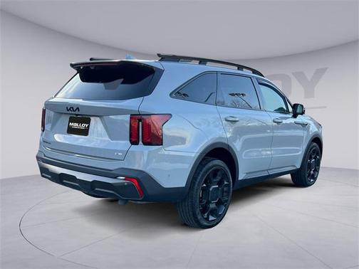 2025 Kia Sorento SX