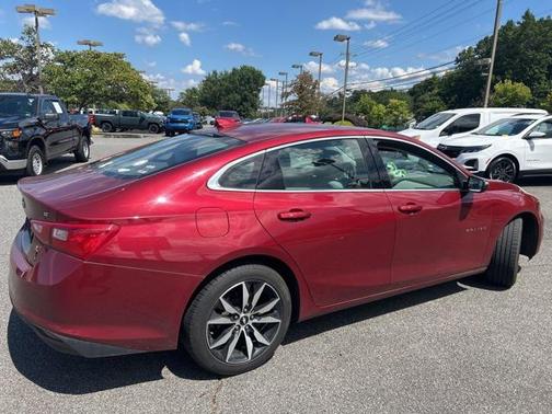 2017 Chevrolet Malibu 1LT