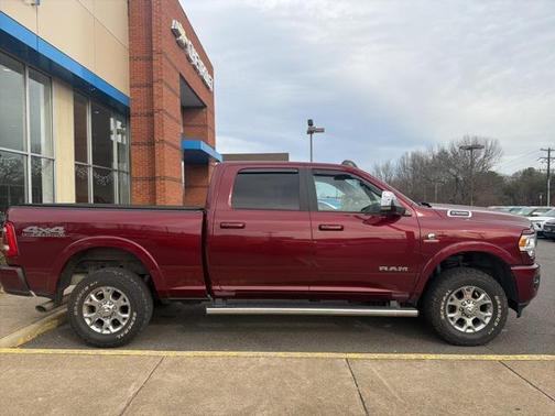 2022 RAM 2500 Laramie Crew Cab 4x4 6'4' Box