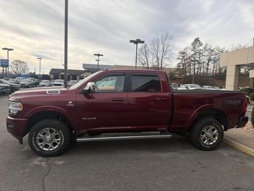 2022 RAM 2500 Laramie Crew Cab 4x4 6'4' Box