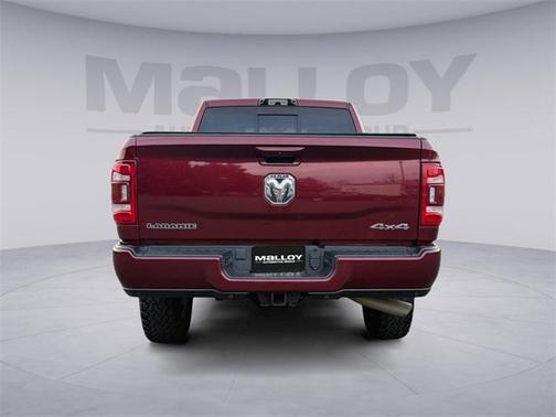 2022 RAM 2500 Laramie Crew Cab 4x4 6'4' Box