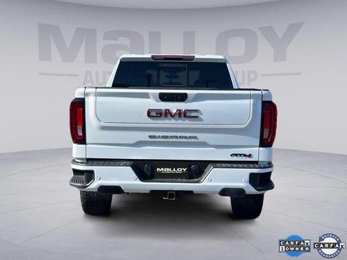 2022 GMC Sierra 1500 AT4