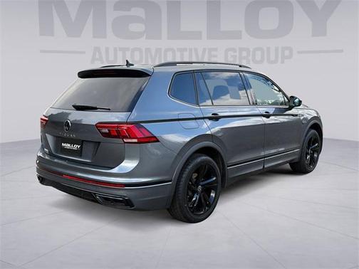 2023 Volkswagen Tiguan 2.0T SE R-Line Black