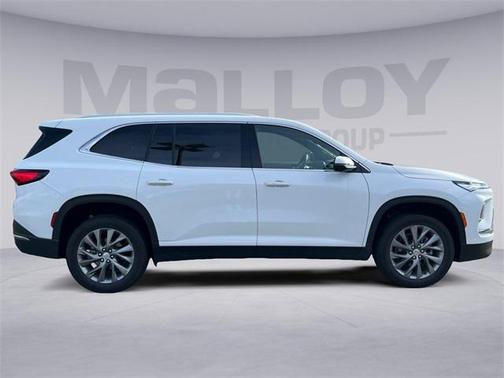 2025 Buick Enclave Preferred FWD