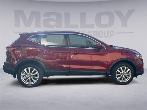 2020 Nissan Rogue Sport SV