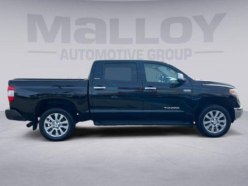 2015 Toyota Tundra SR5