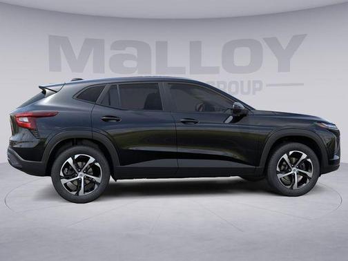 Mosaic Black Metallic 2026 Chevrolet Trax FWD 1RS