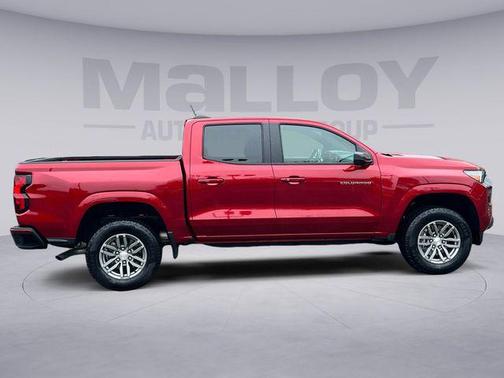 Radiant Red Tintcoat 2023 Chevrolet Colorado LT